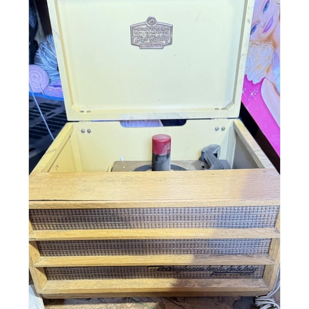 Vtg RCA Victor Stereo Orthophonic Record Player High‎ Fidelity Read
